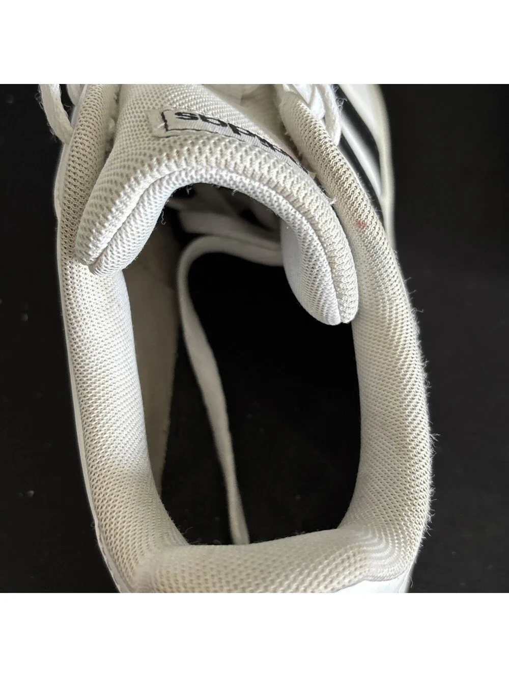 Adidas Hoops 2.0 White Sneakers Low Top Casual Shoes EE7968 Size US Men 9.5